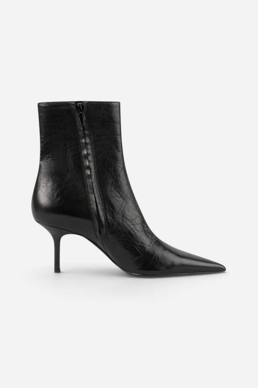 Steve Madden Alston Black Leather – side view