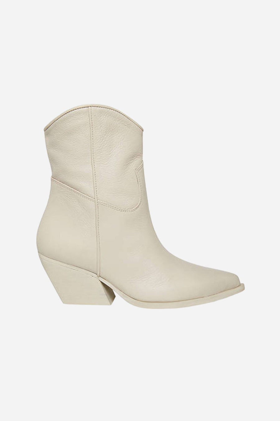 Steve Madden Wolfer Boots In White Leather – front view