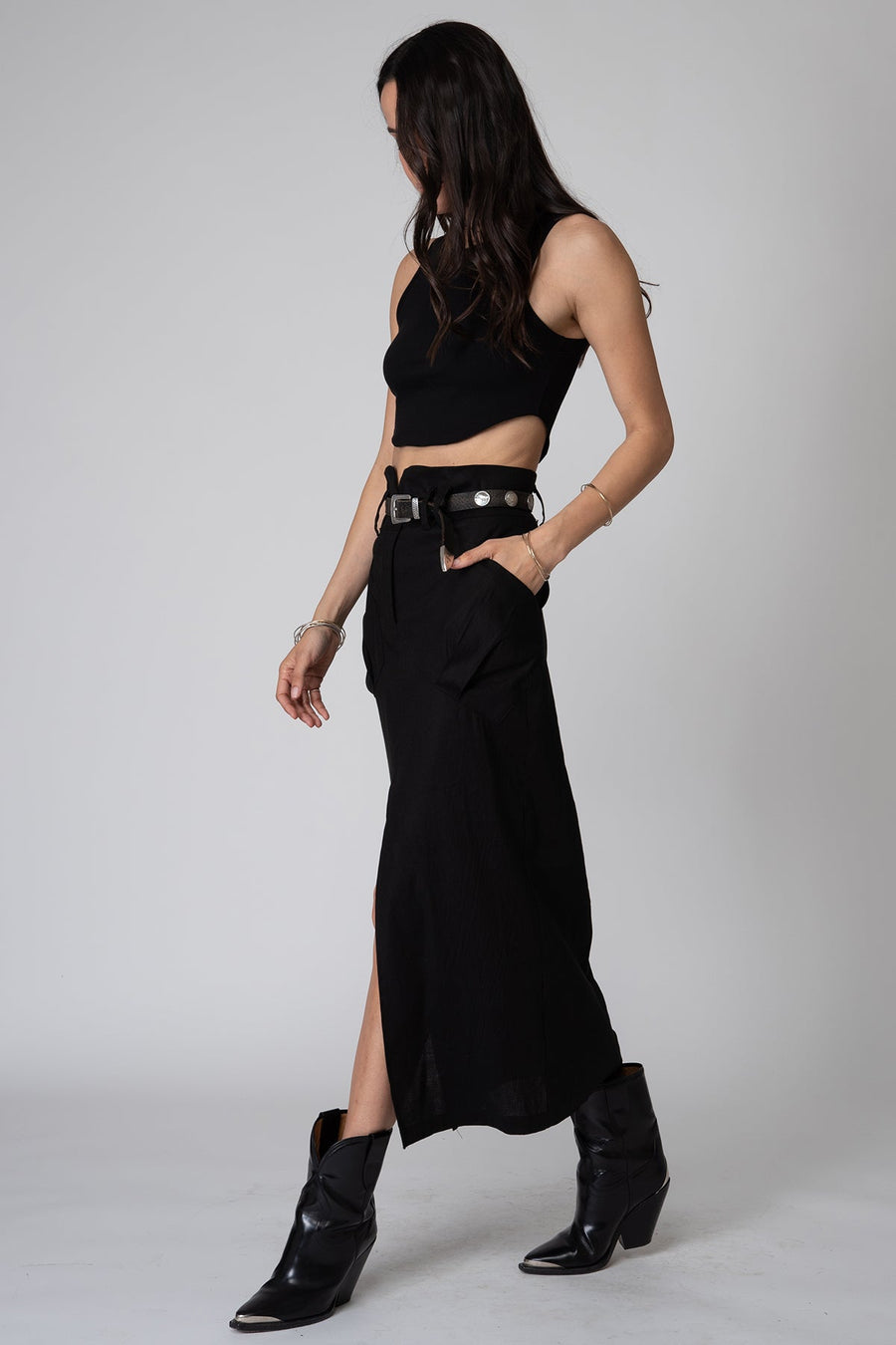 Stillwater Stretch Linen Cargo Knotch Waist Maxi Skirt in Black – back view
