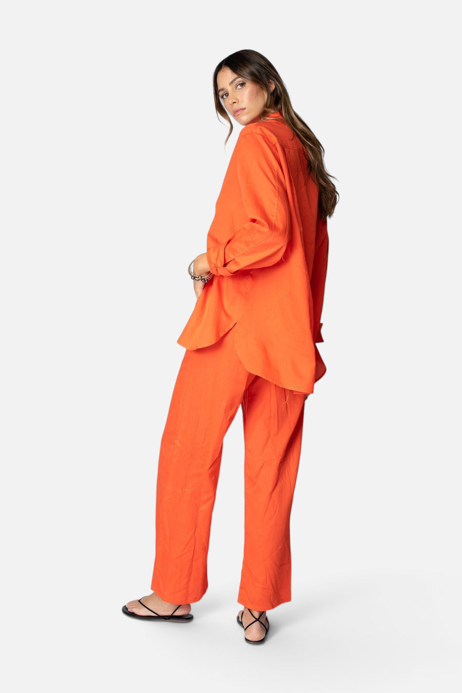 Stillwater The Barcelona Pant in Poppy – side view