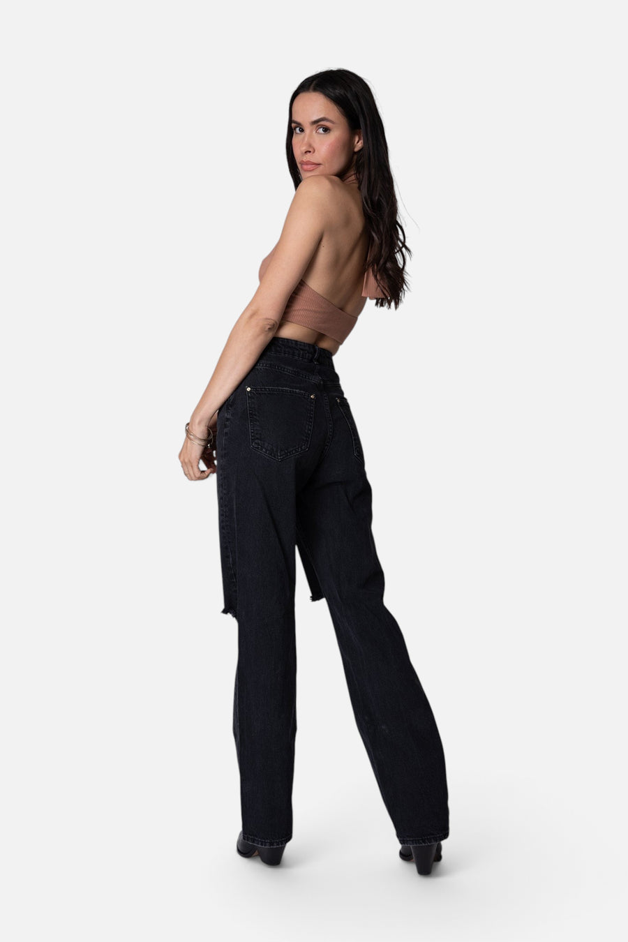 Stillwater Wide Rib Halter Top in Camel – detail