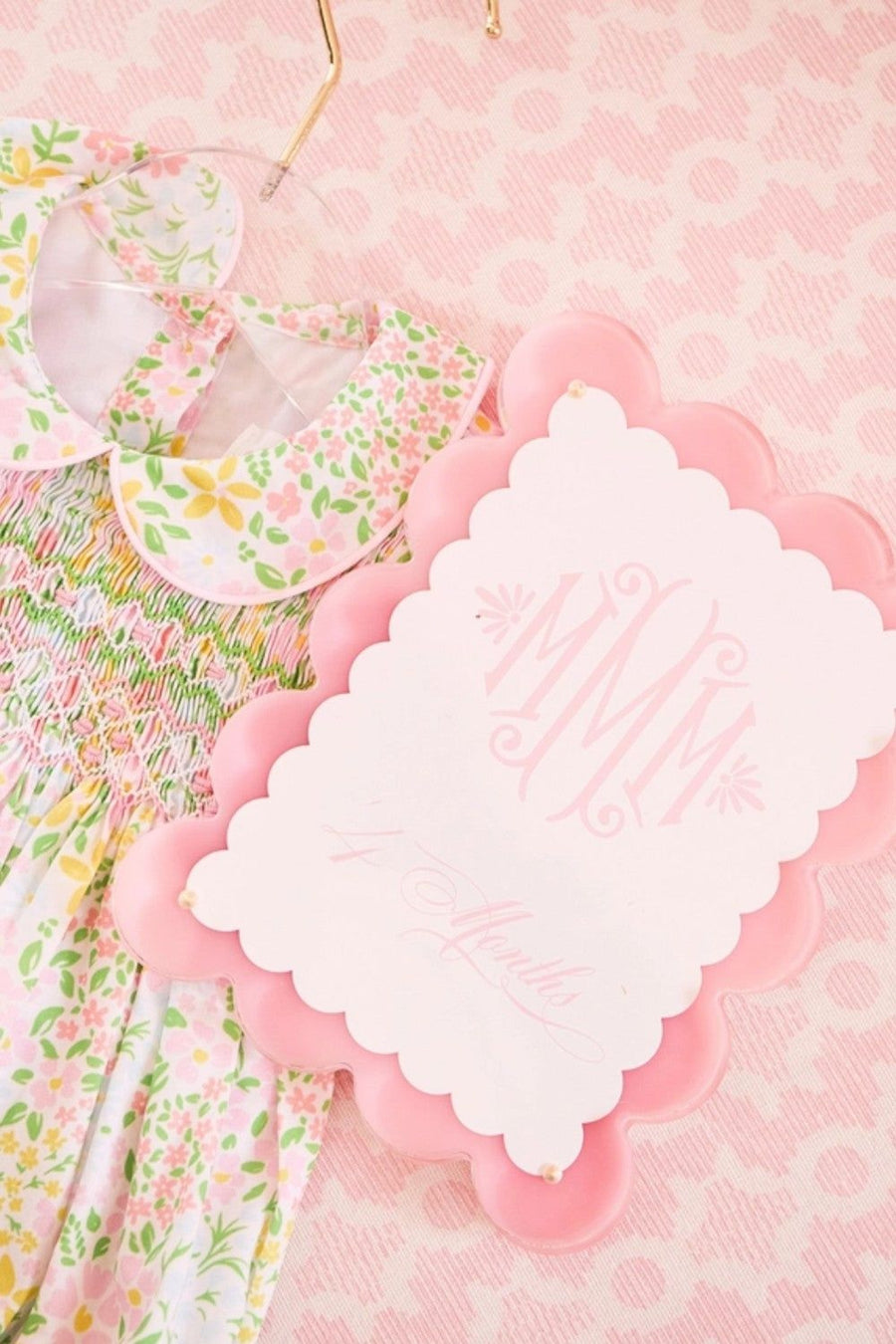 Tart by Taylor Light Pink Acrylic Picture Frame – side view