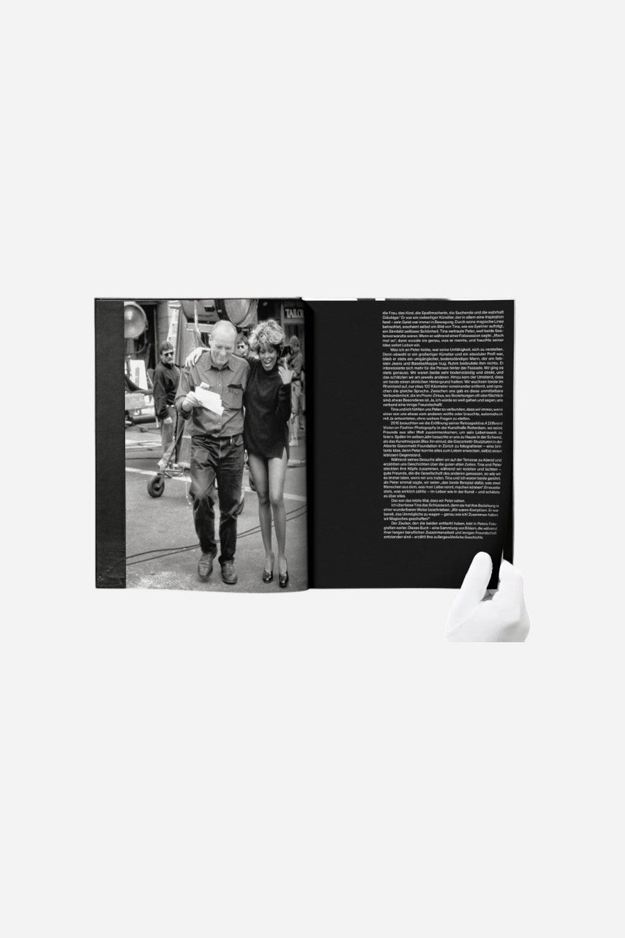 Taschen Tina Turner By Peter Lindbergh – side view