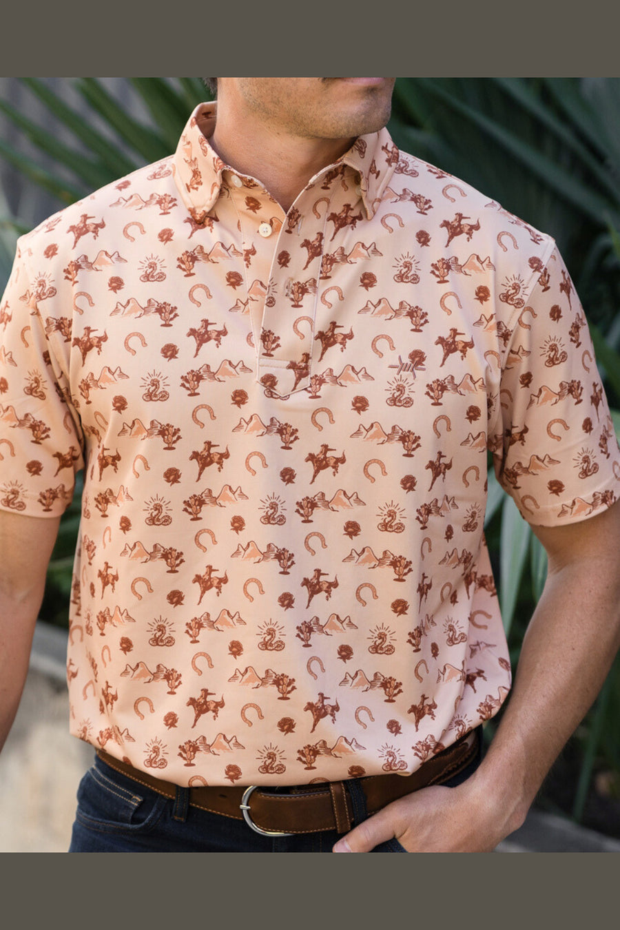 Texas Standard Traditions Polo in Badlands – on model
