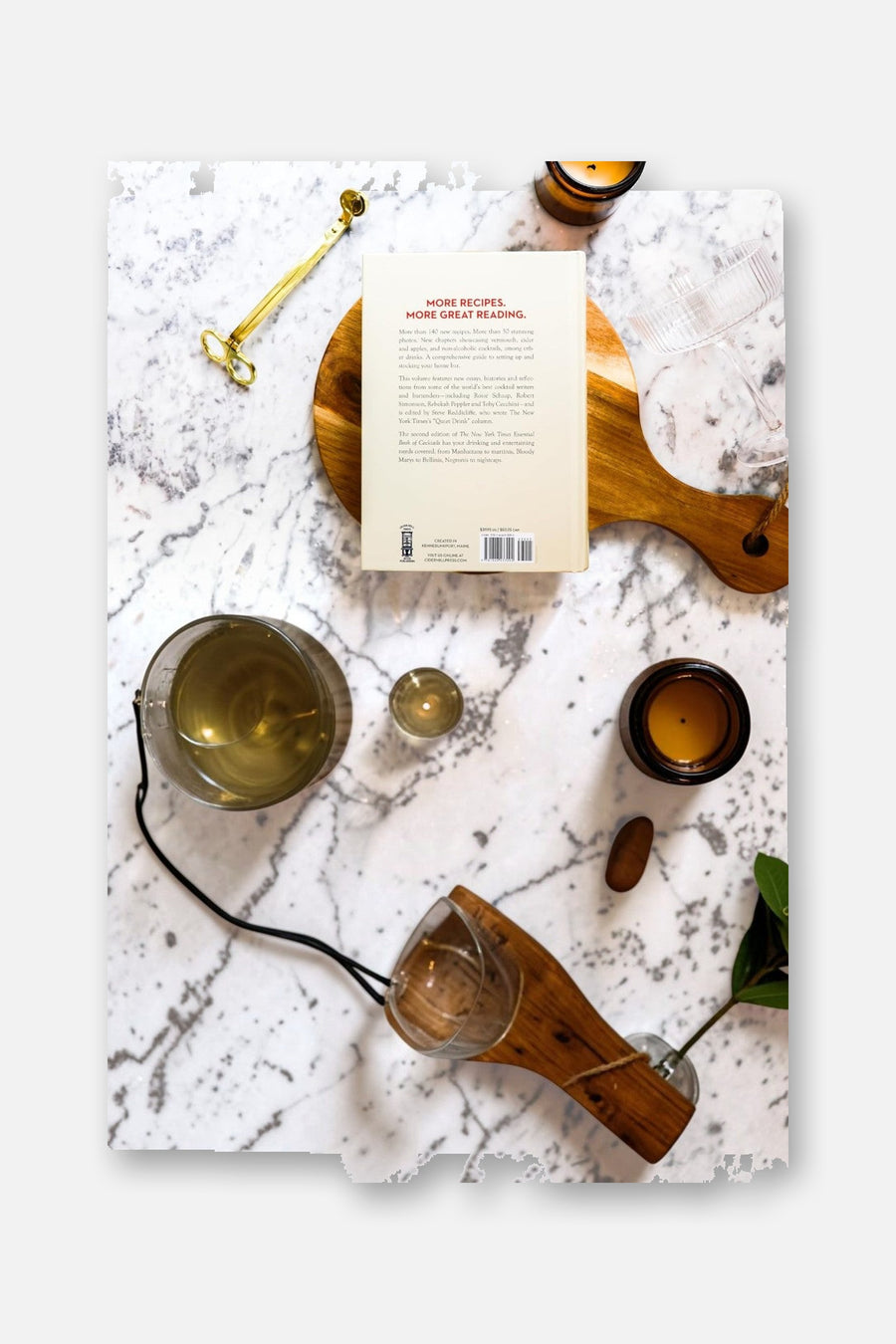 The New York Times Essential Book of Cocktails – side view