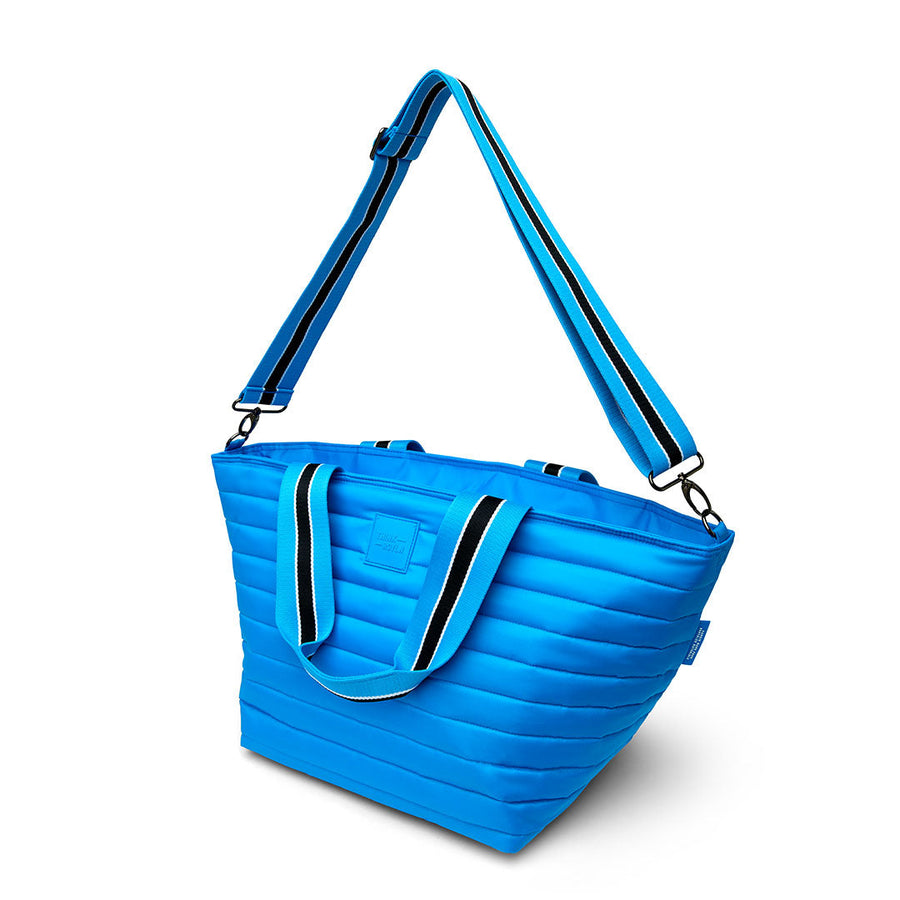 Think Royln Beach Bum Cooler Bag Maxi in Turquoise – flat lay