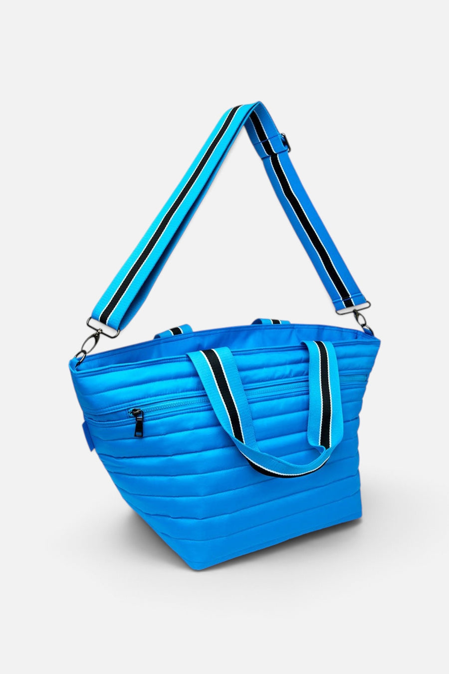 Think Royln Beach Bum Cooler Bag Maxi in Turquoise – three-quarter view
