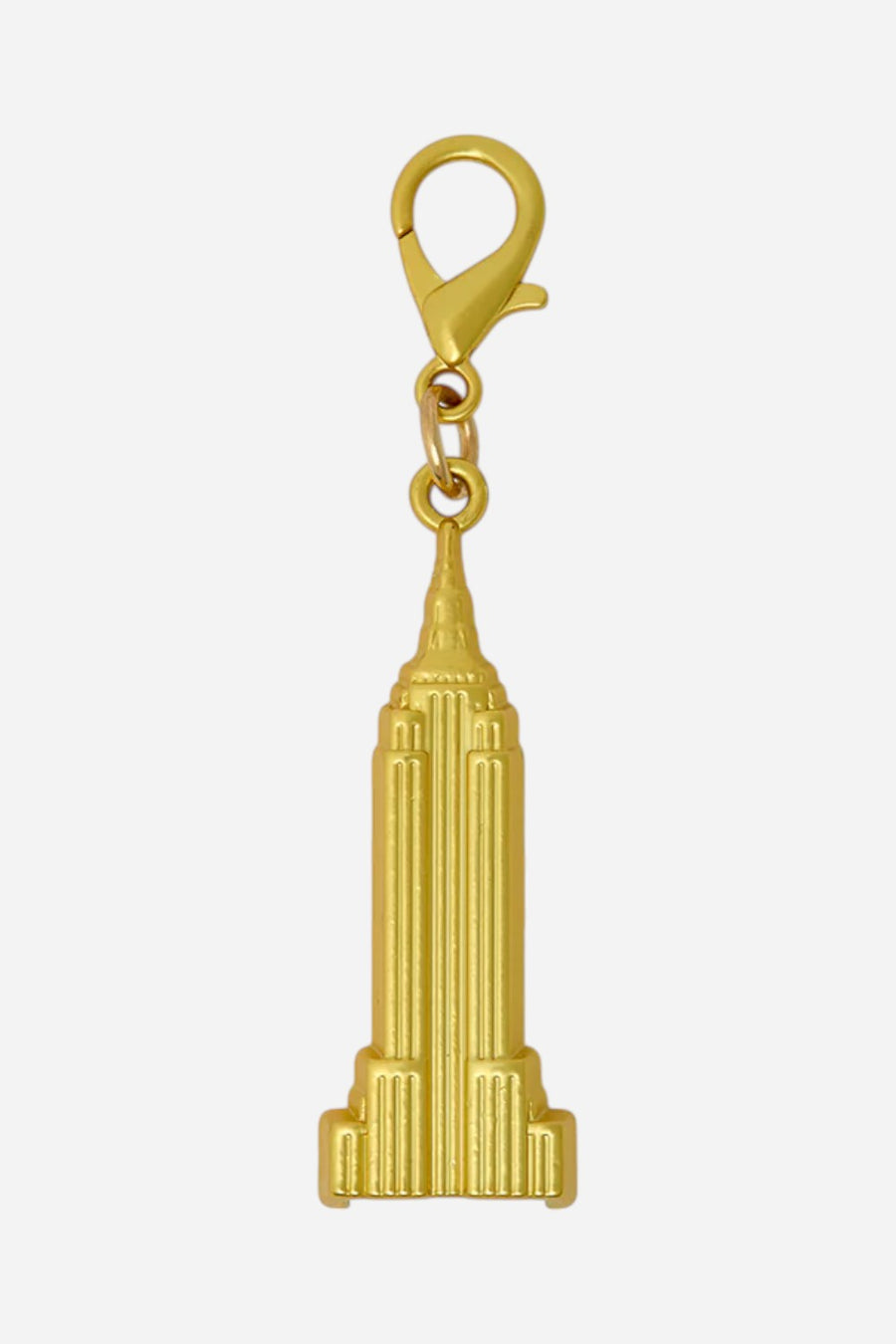 Think Royln TR Loves NYC Charm Chain in Gold – flat lay