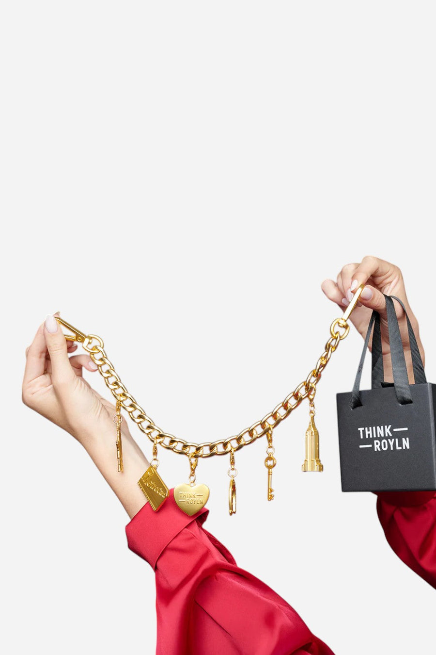 Think Royln TR Loves NYC Charm Chain in Gold – side view