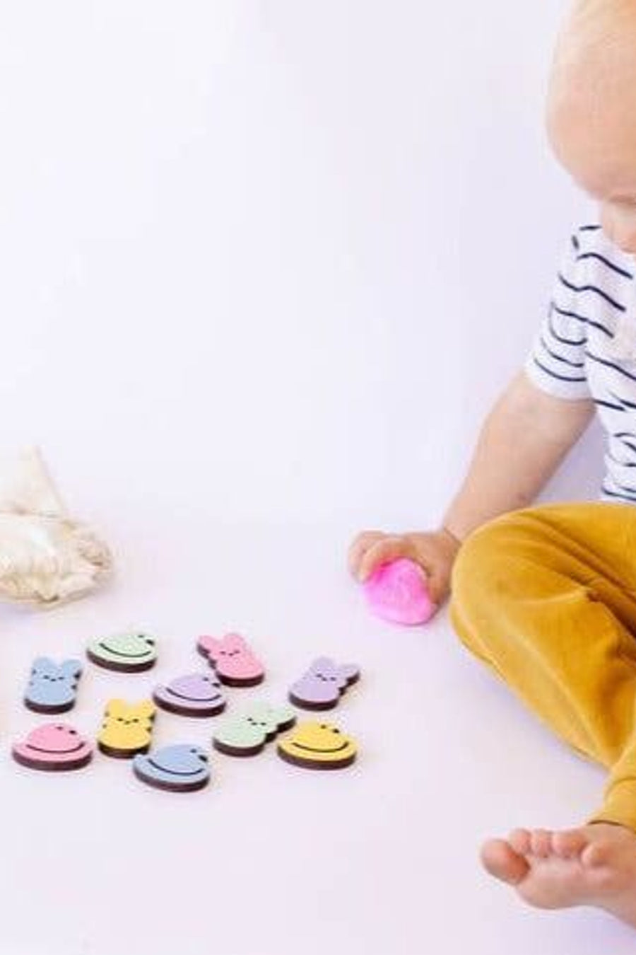 This & That Easter Peeps Tic-Tac-Toe Game – side view