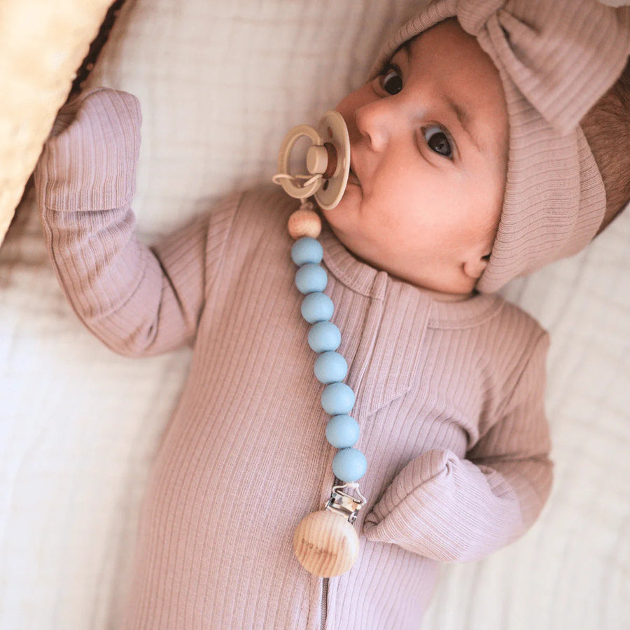 Three Hearts Grande Jolie Paci & Toy Clip In Seafoam – back view