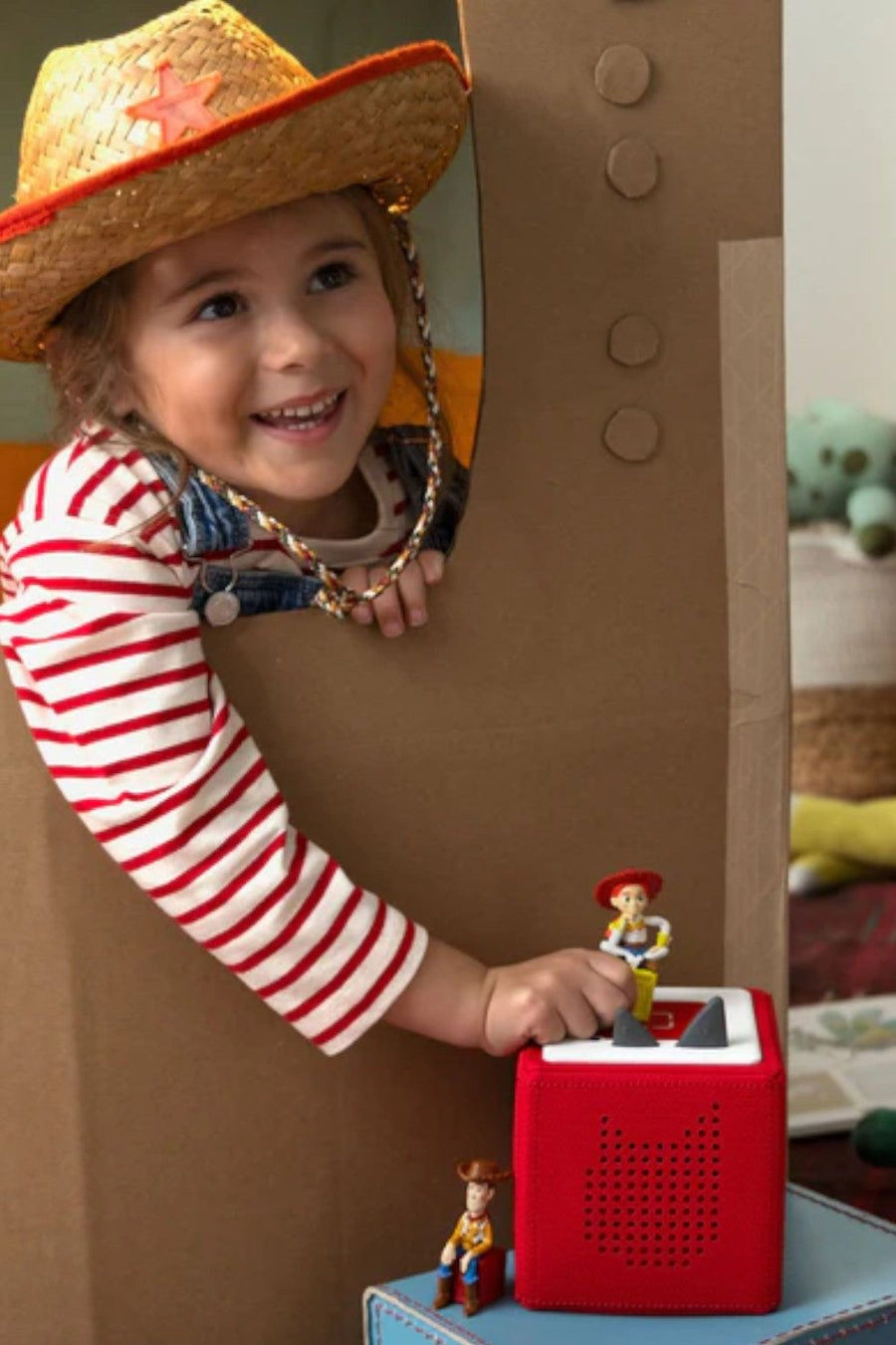 Tonies Disney & Pixar Toy Story 3 & 4: Jessie – side view