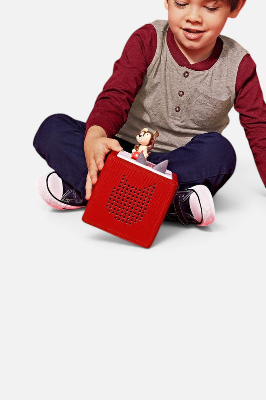 Tonies Toniebox Playtime Puppy Starter Set in Red – side view
