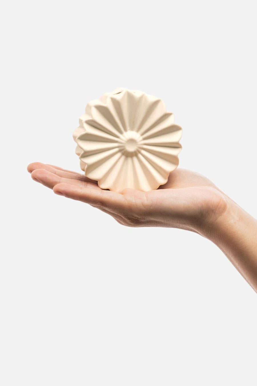 Tranquillo Flower Vase Gentle Breeze Beige – back view