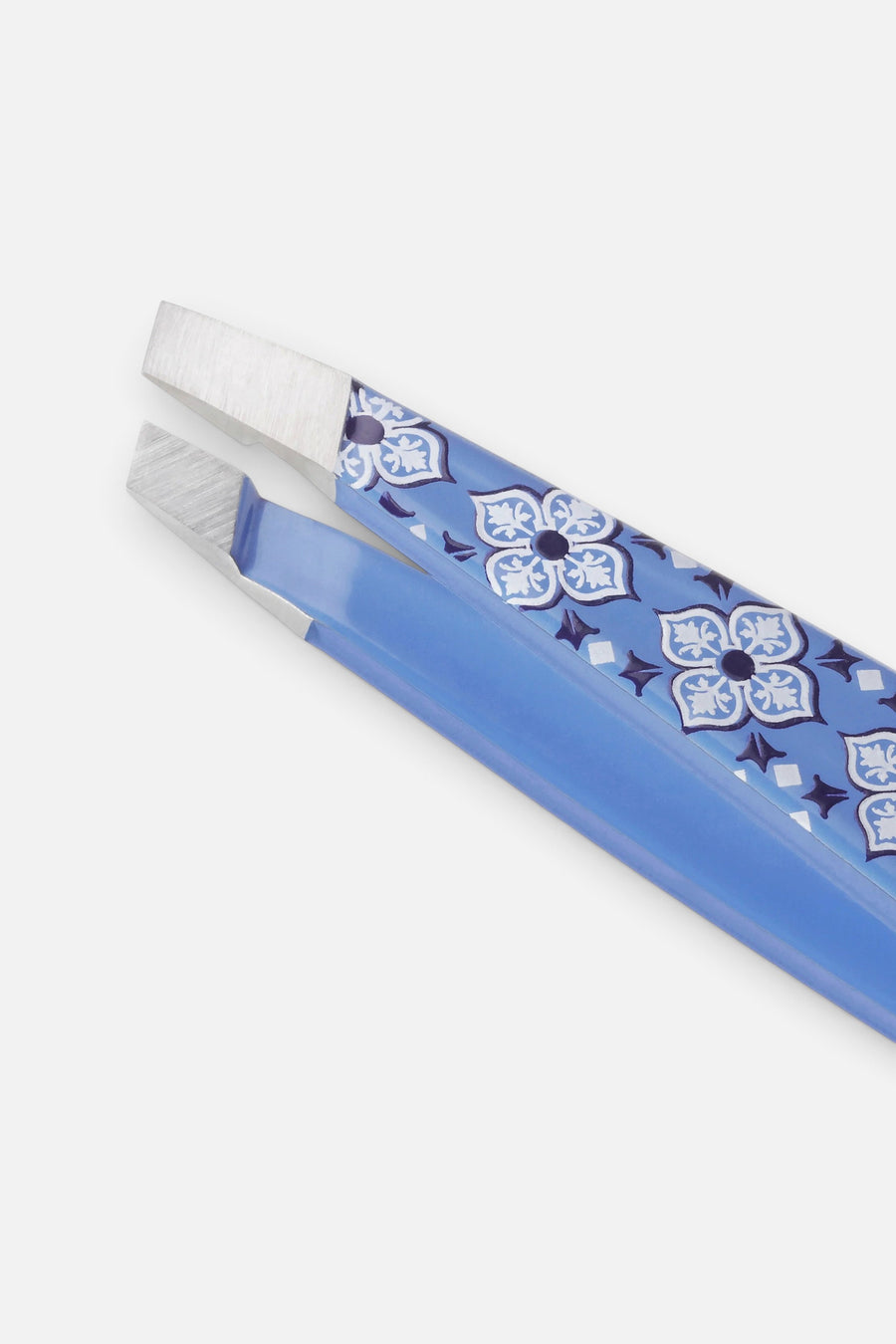 Tweezerman Mini Slant Tweezer in Lisbon Sea – back view