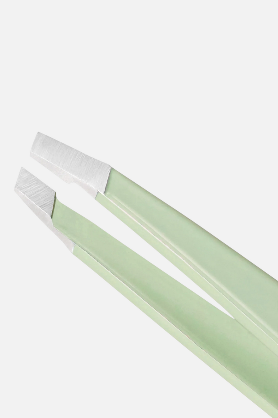Tweezerman Slant Tweezer in Pistachio