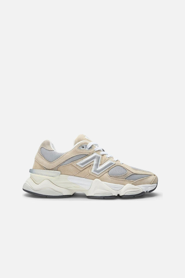 New Balance Unisex 9060 in Beige & Grey