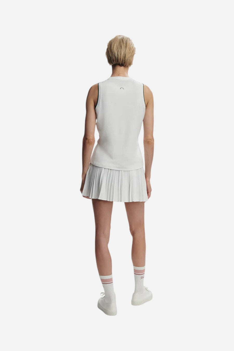 Varley Arton Performance Tank in White/Forest – flat lay