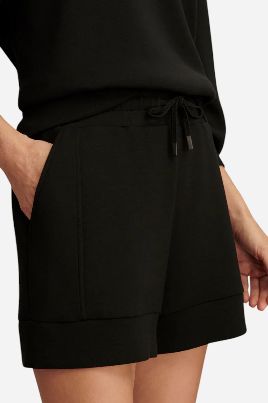 Varley Atrium High-Rise Short 4.5" in Black – back view