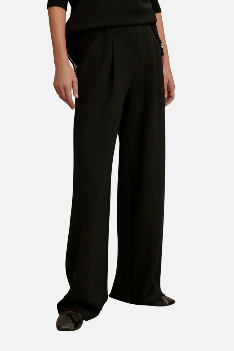 Varley Extra Wide Leg Pant 29.5" Inseam in Black – side view