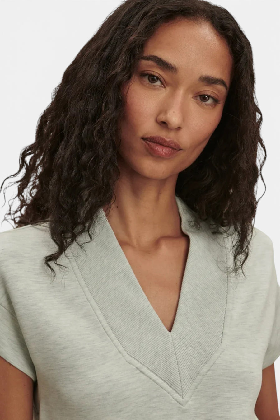 Varley Gracee V Neck Tank in Mint Green Marl – side view