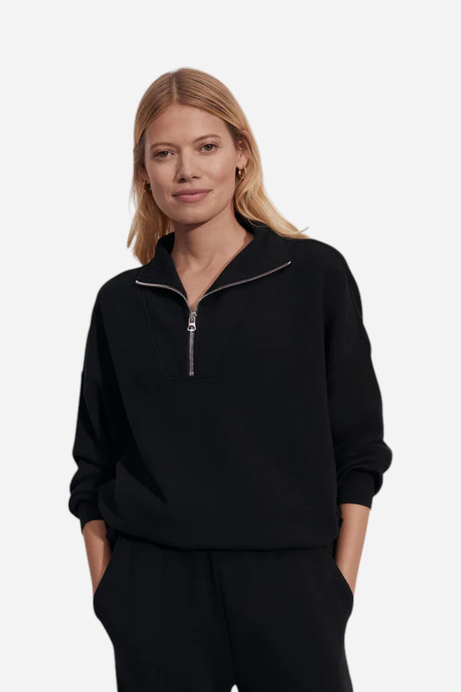 Varley Hawley Half Zip Sweatshirt in Black – front view