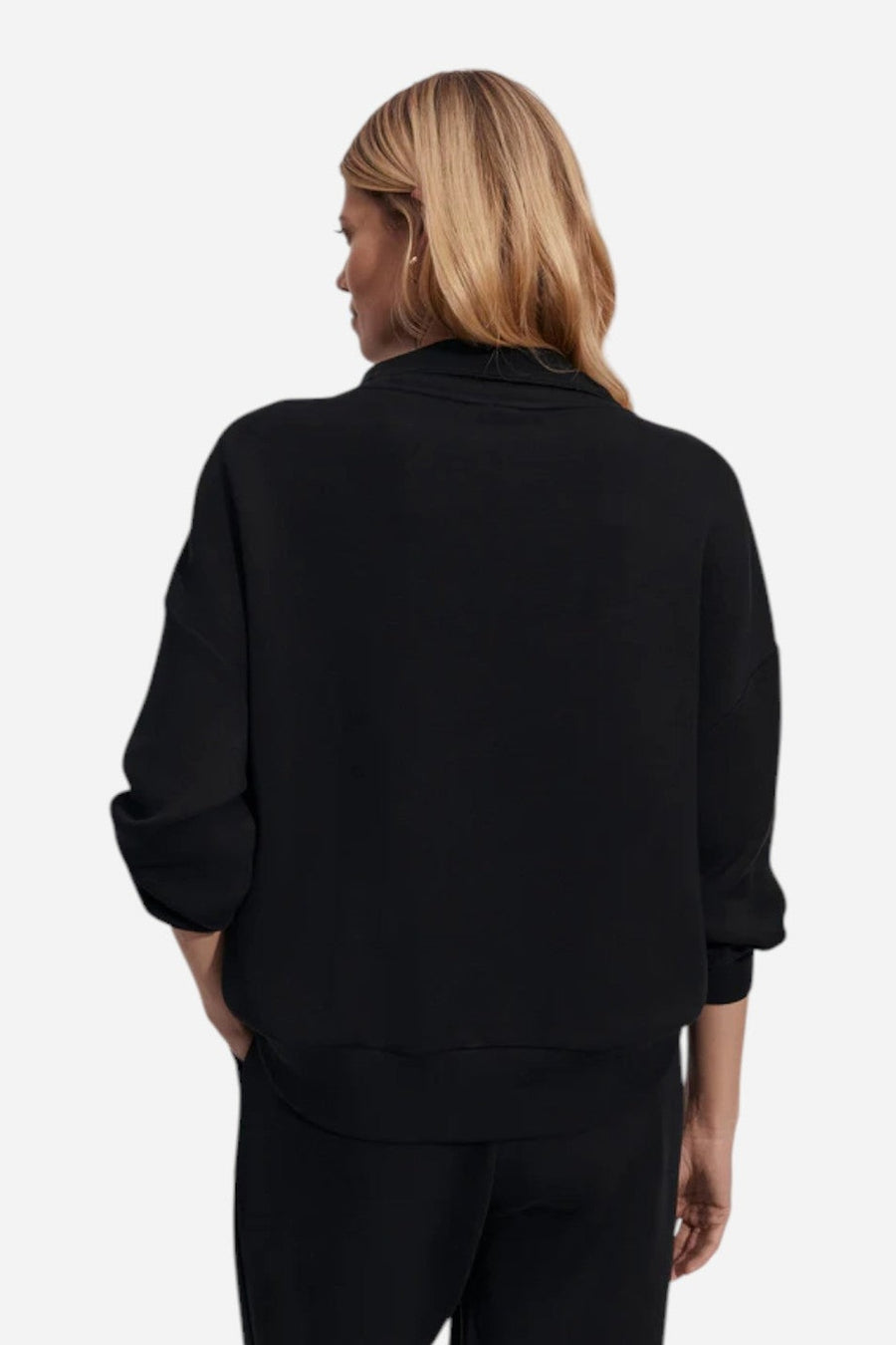 Varley Hawley Half Zip Sweatshirt in Black – side view