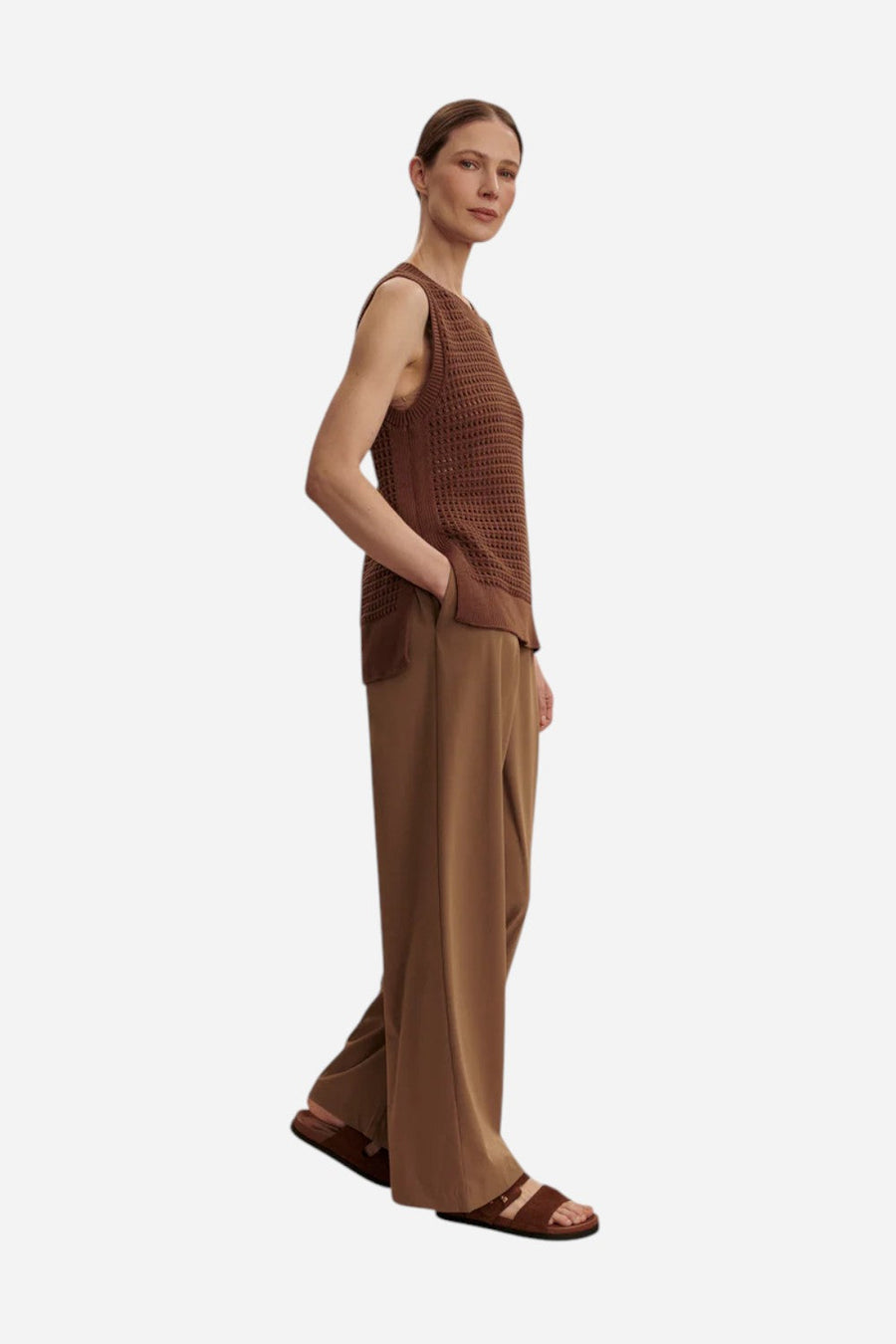 Varley Kayson Wide Leg Pant 29.5" in Taupe Stone – back view