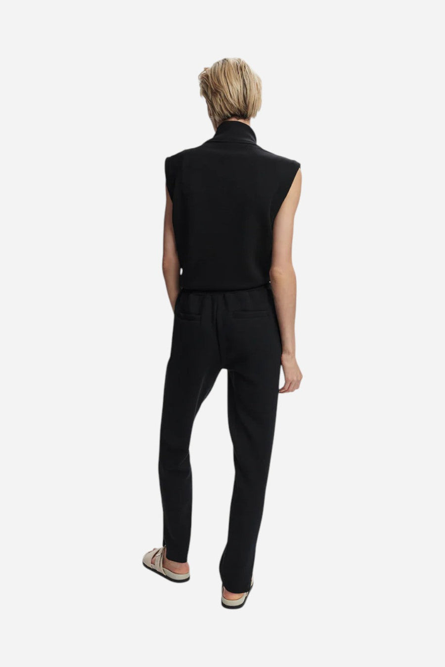 Varley Loretta Half-Zip Sleeveless Sweat in Black – flat lay