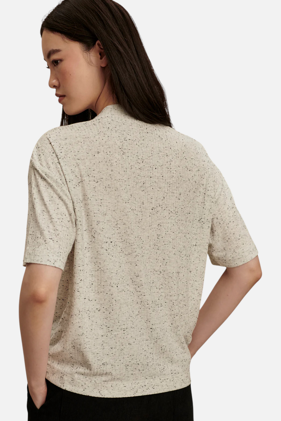 Varley Odette Mock Placket Tee in Egret – detail
