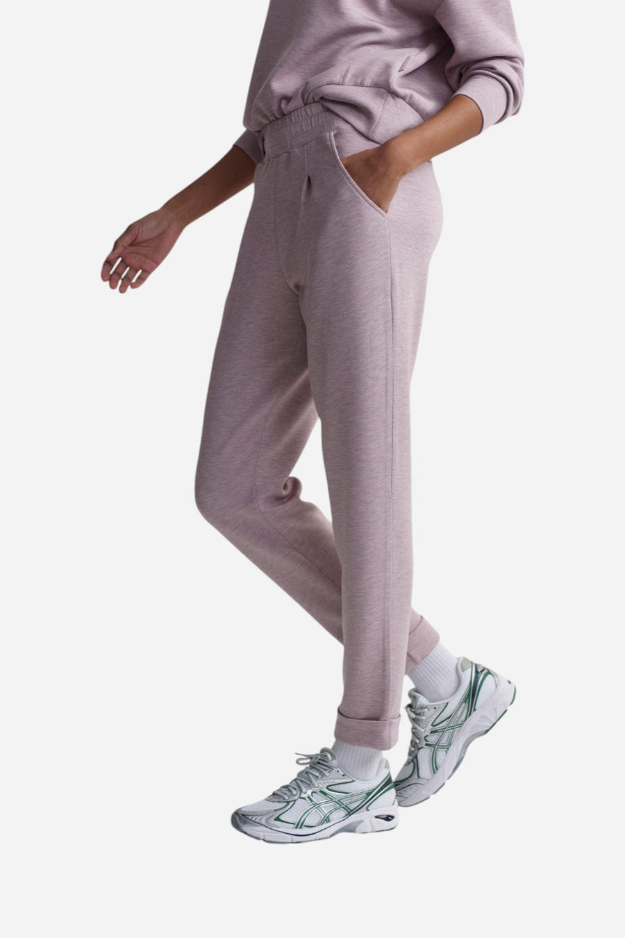 Varley The Rolled Cuff Pant 25" in Mauve Marl – side view