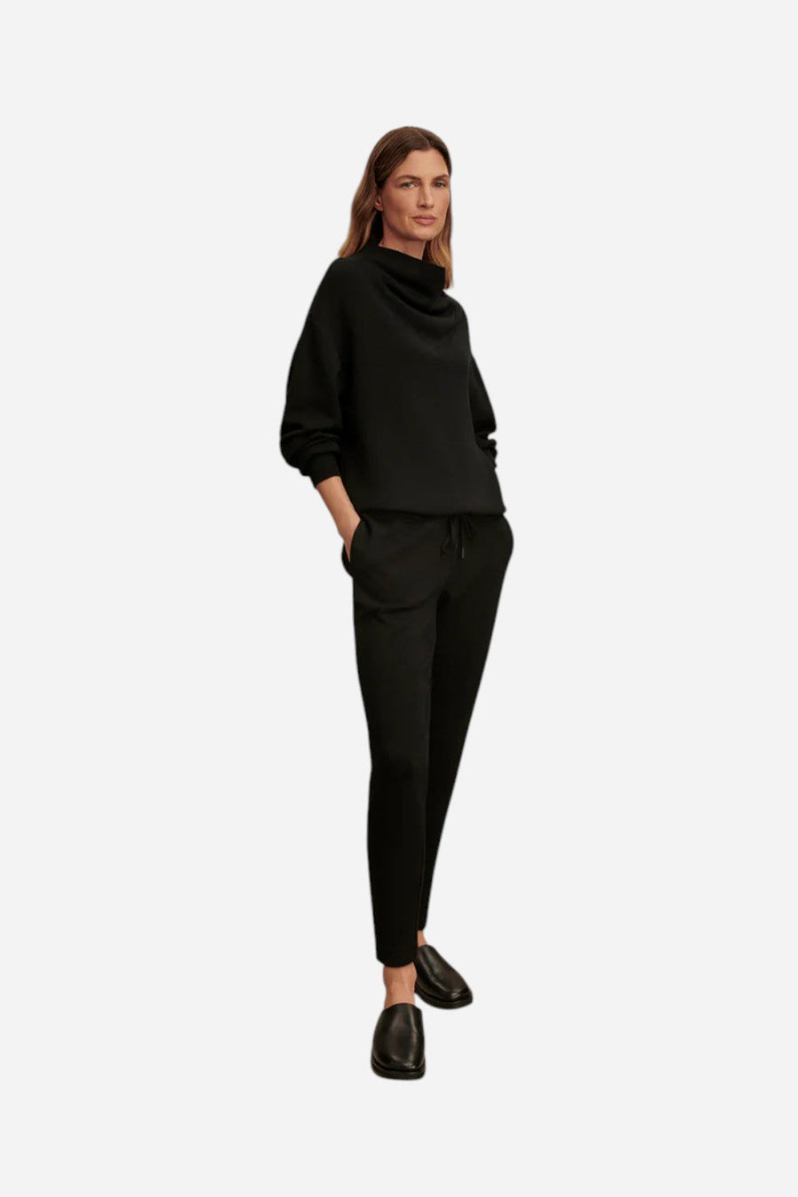 Varley The Slim Pant 27.5" in Black – back view