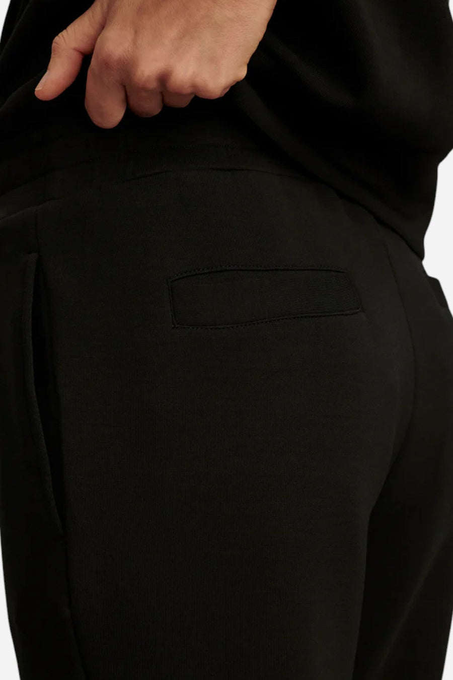 Varley The Slim Pant 27.5" in Black – side view