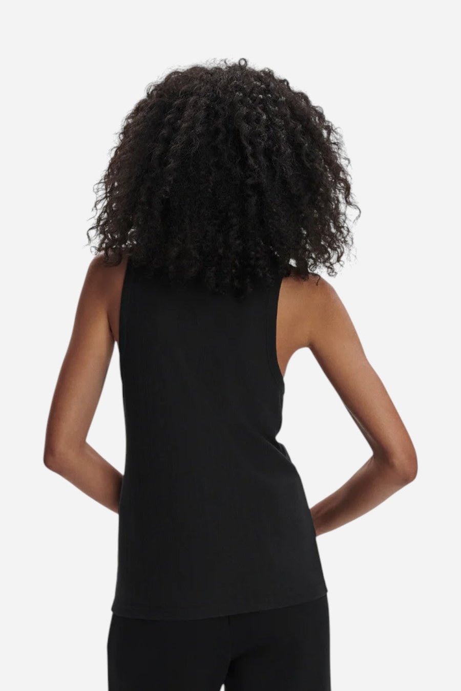 Varley Thurman Tank in Black – flat lay