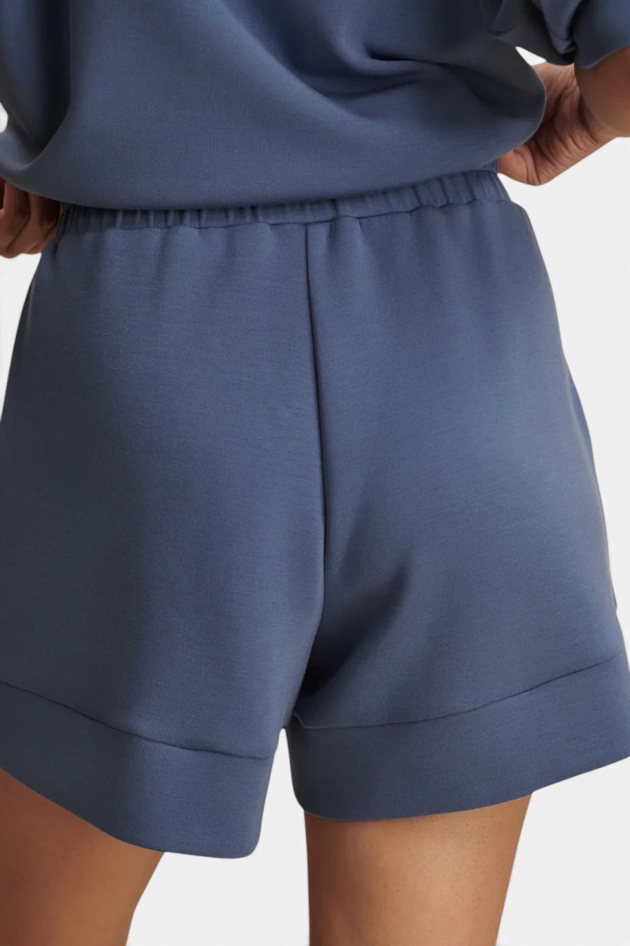 Varley Women's Atrium High-Rise Short 4.5" in Bijou Blue – side view