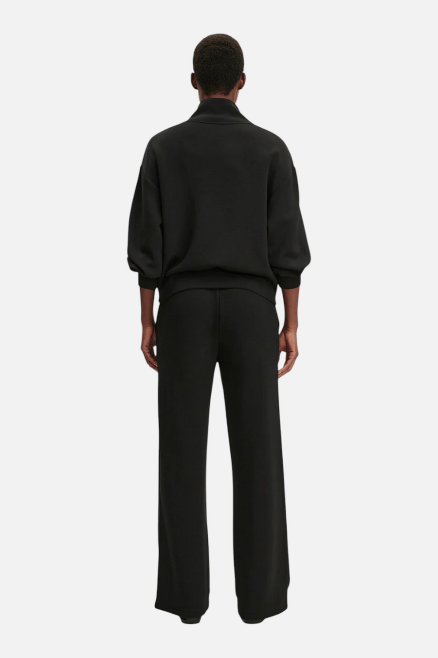Varley Women's Wide Leg Pant 30" in Black – side view