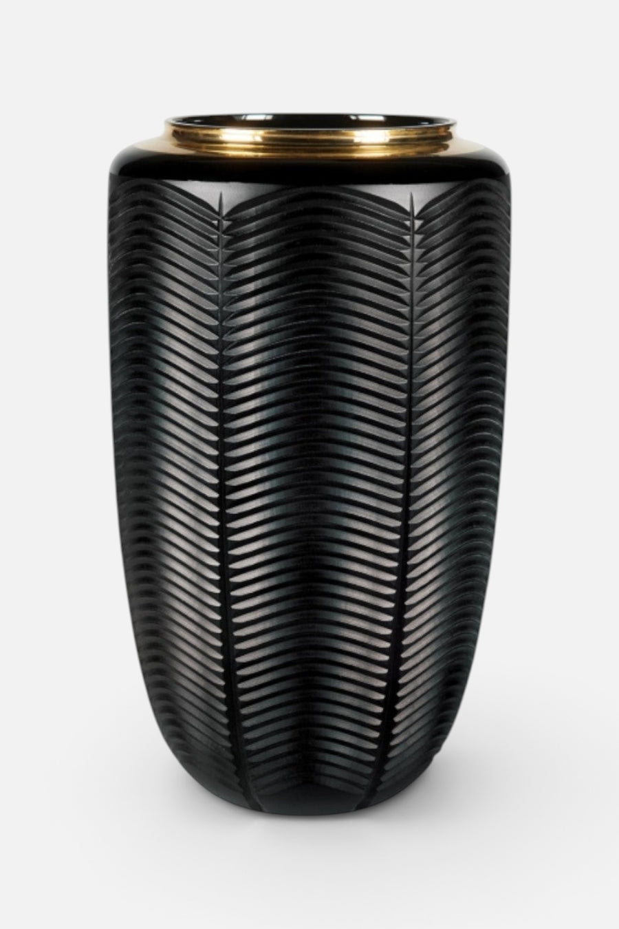 Vista Alegre Jet Black Case with Large Vase – front view