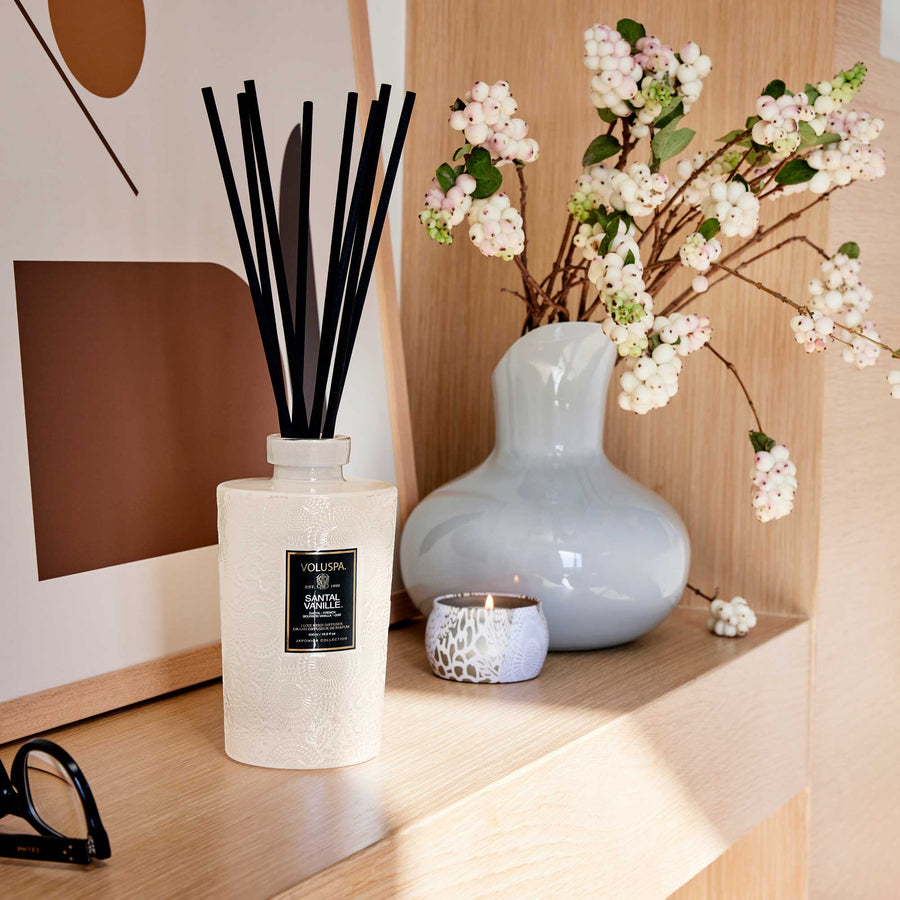 Voluspa Santal Vanille Lux Reed Diffuser - 500ml – back view