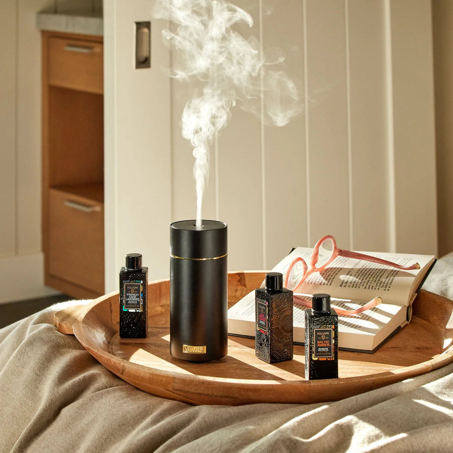 Voluspa Ultra Sonic Diffuser in Black – detail