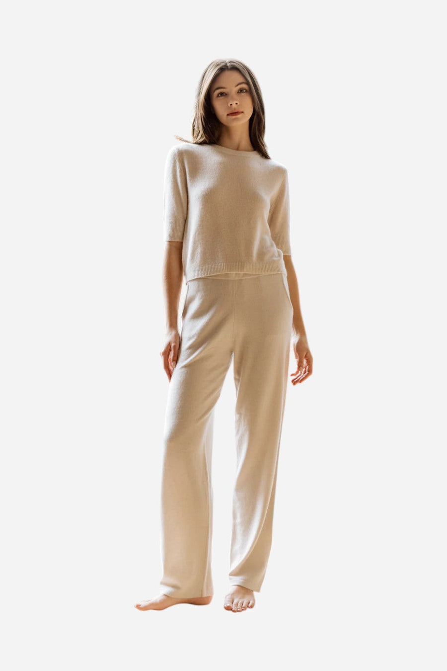 W. Cashmere Celina Short Sleeve Crewneck in Fog – front view