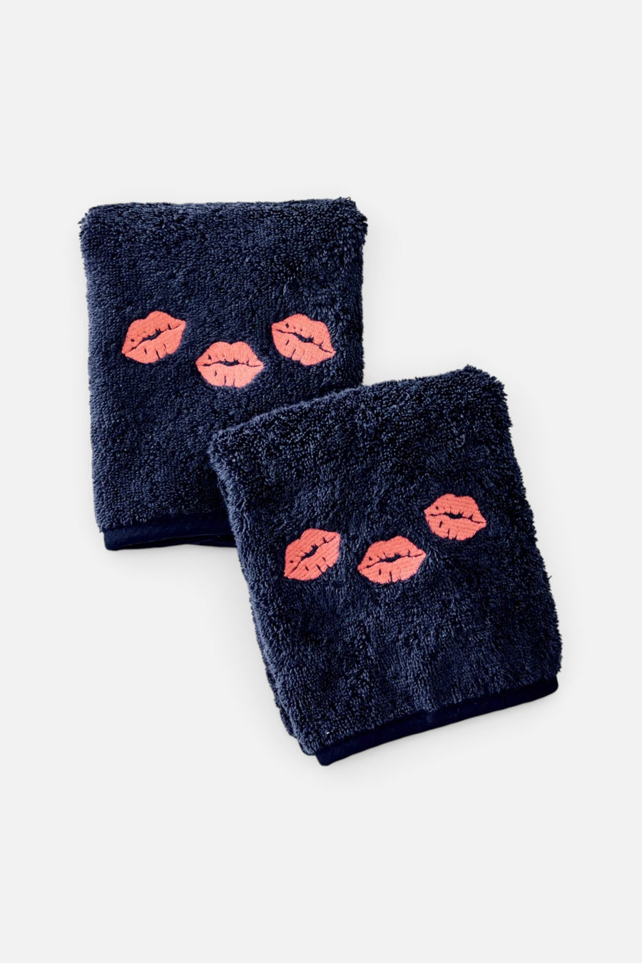 Weezie Coral Kiss Makeup Towels (Pair) – front view