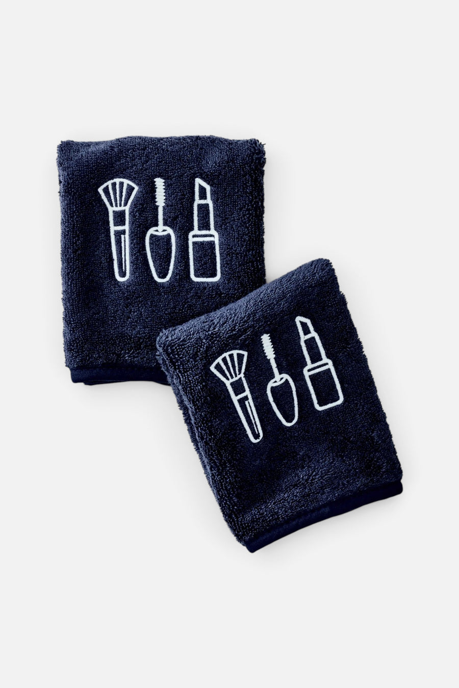 Weezie Glam Makeup Towels (Pair) – front view