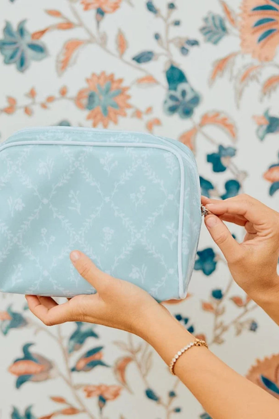 Weezie Toiletry Bag in Blue Trellis – back view