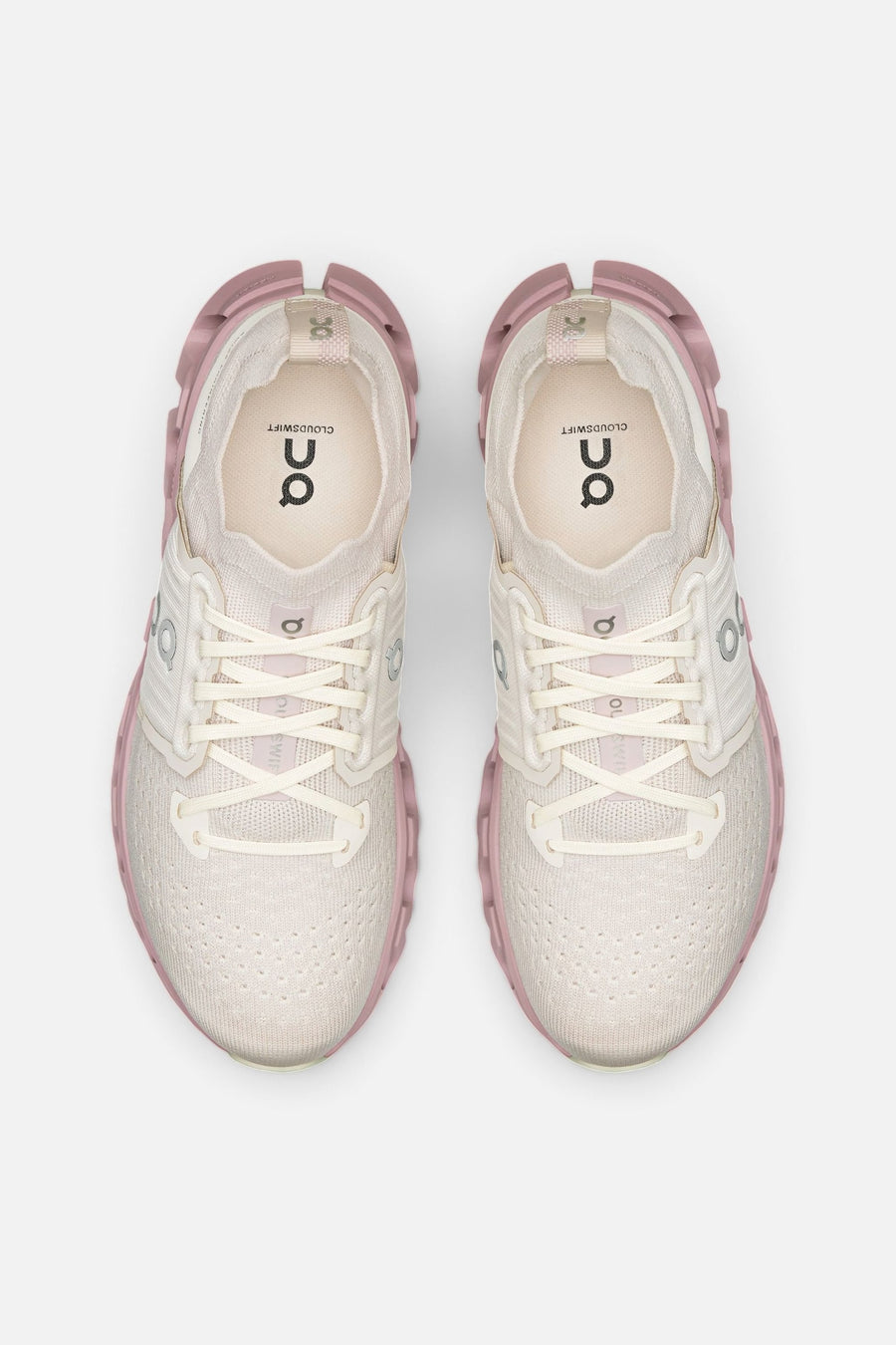 On Women's Cloudswift 4 in Pearl/Mauve – top view