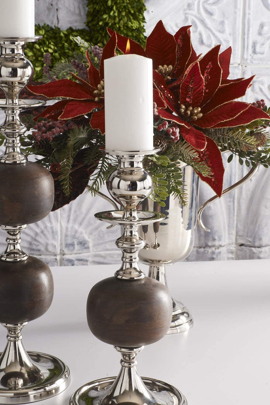 Wood/Silver Candleholders S/2 – flat lay