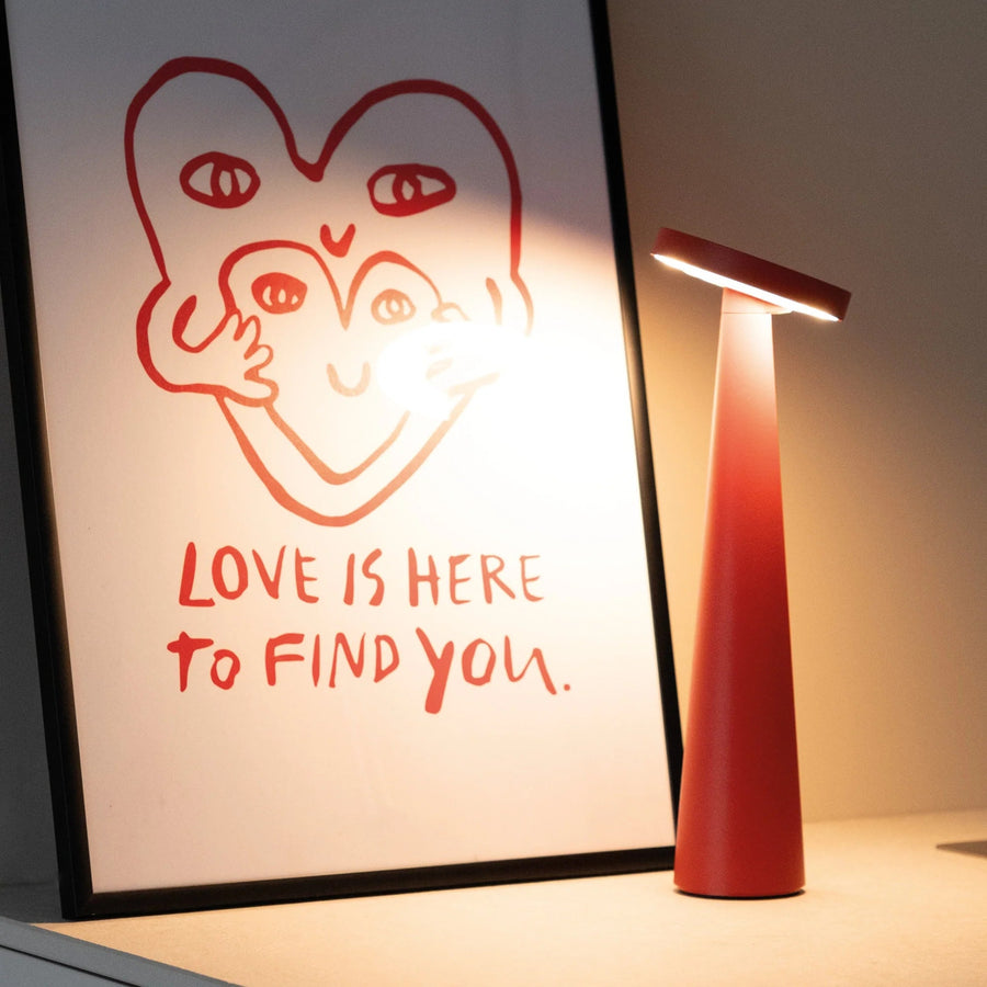 Zafferano Angelina Pro Rechargeable Table Lamp – detail