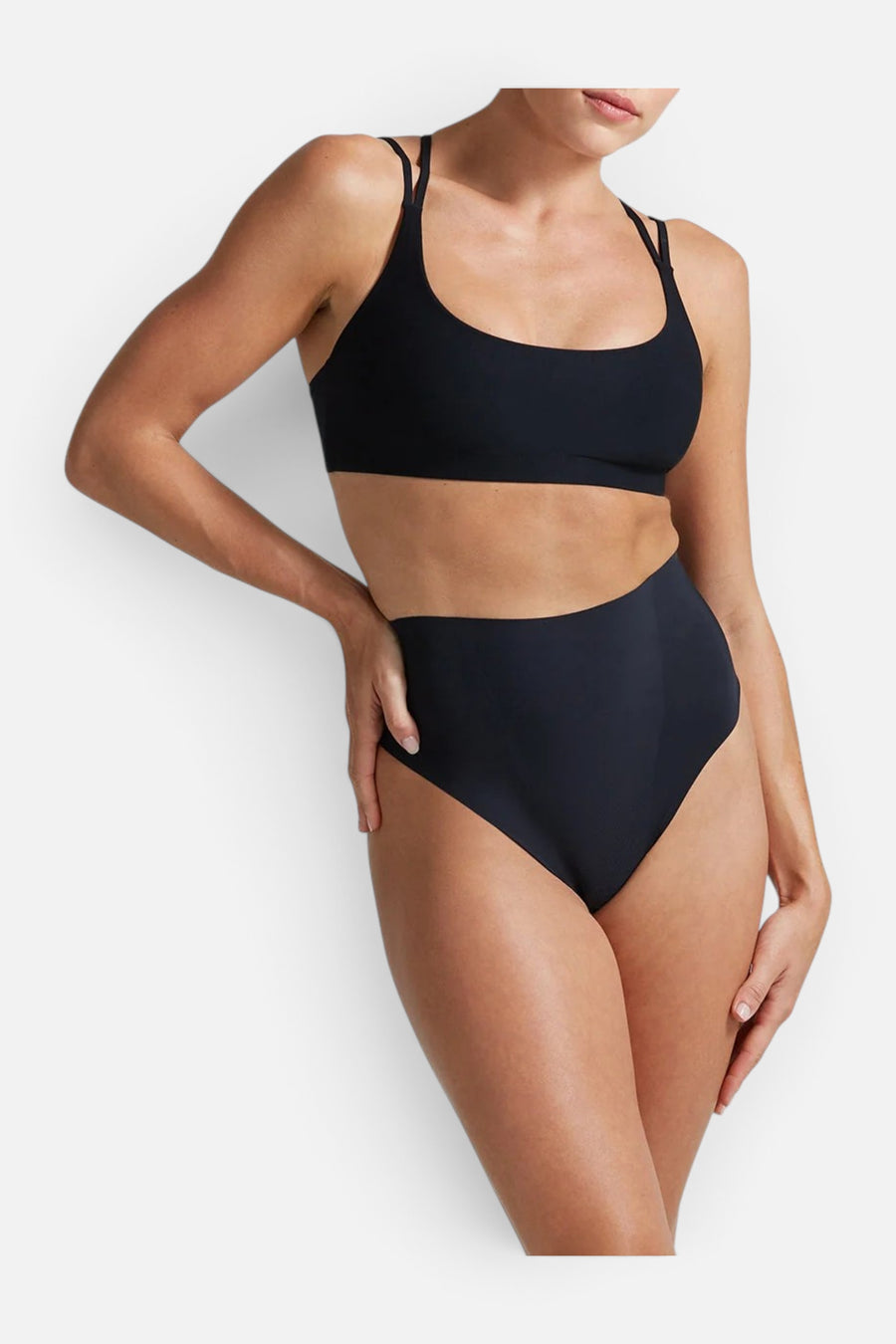 Zone Smoothing Thong in Black – front view