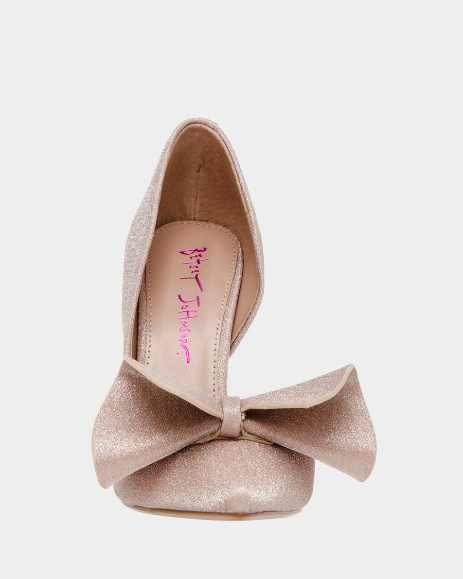 Betsey Johnson Nobble Bow Sparkle Pump in Champagne