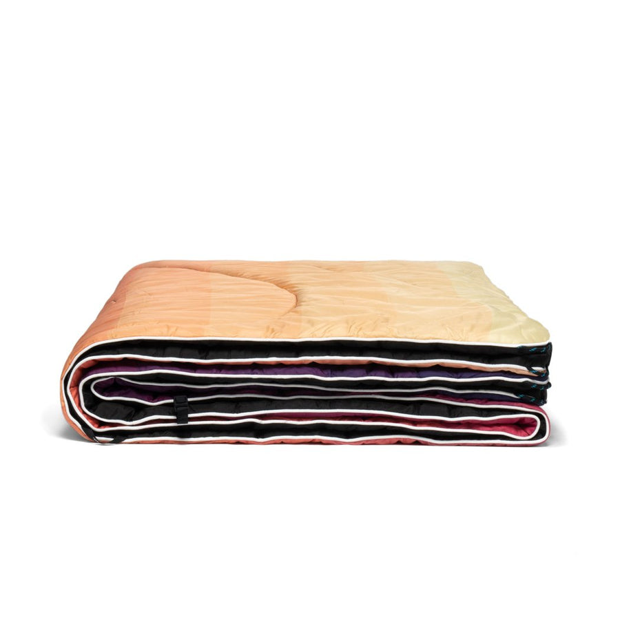 Original Puffy Blanket - Dawn Pixel Fade